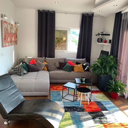 Apartment Dora