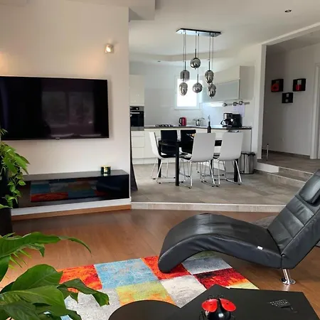 Dora Apartment Makarska