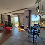 Apartment Dora *